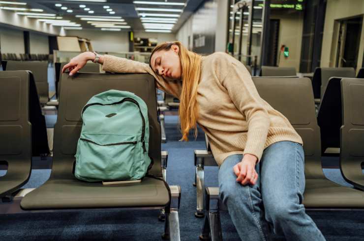 Trucchi per dormire in aeroporto