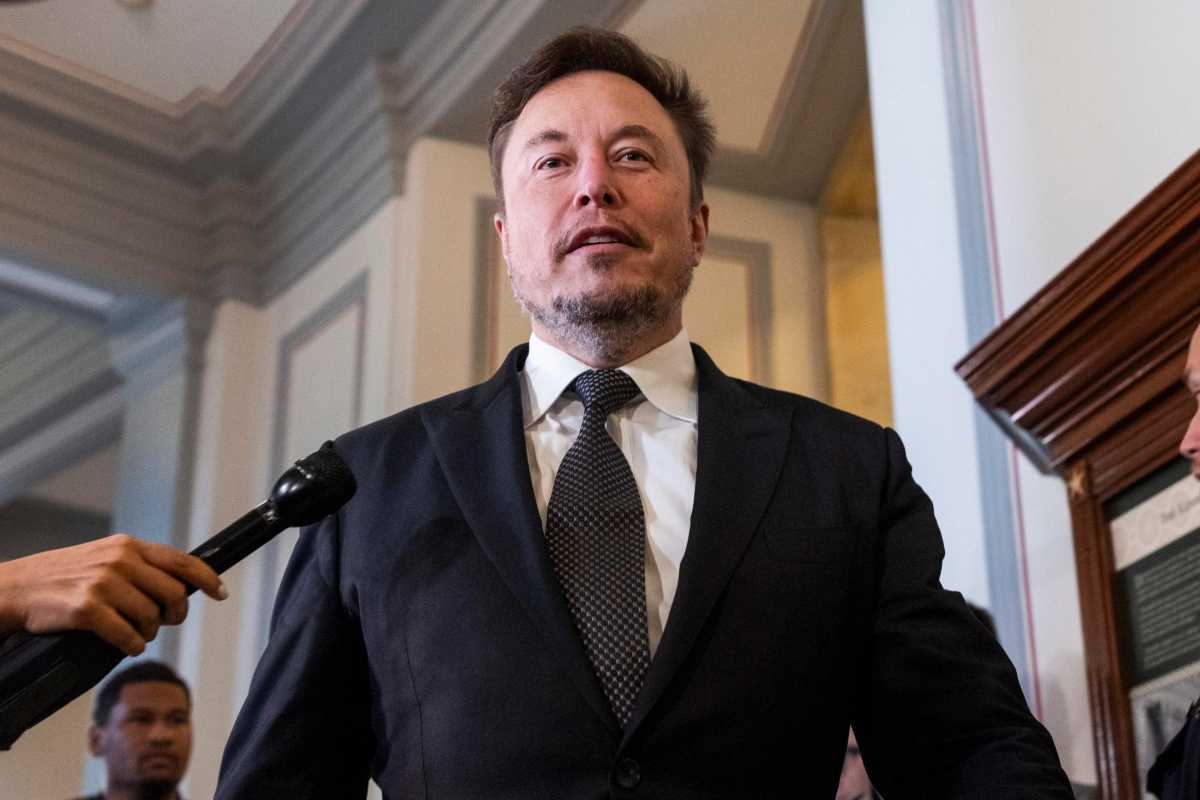 Elon Musk ha deciso: chi dovrà pagare l'abbonamento di X?
