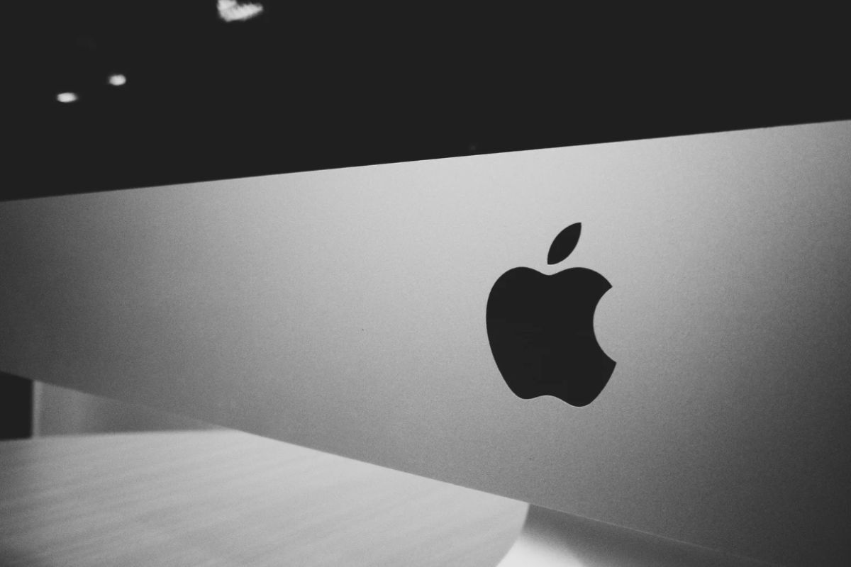 apple promuove l'insegnamento del coding