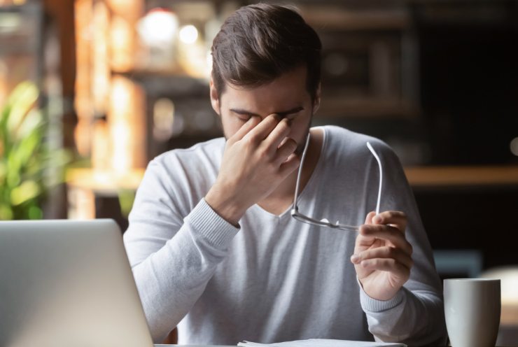 molte persone hanno dolore agli occhi dopo aver giocato con la nintendo switch